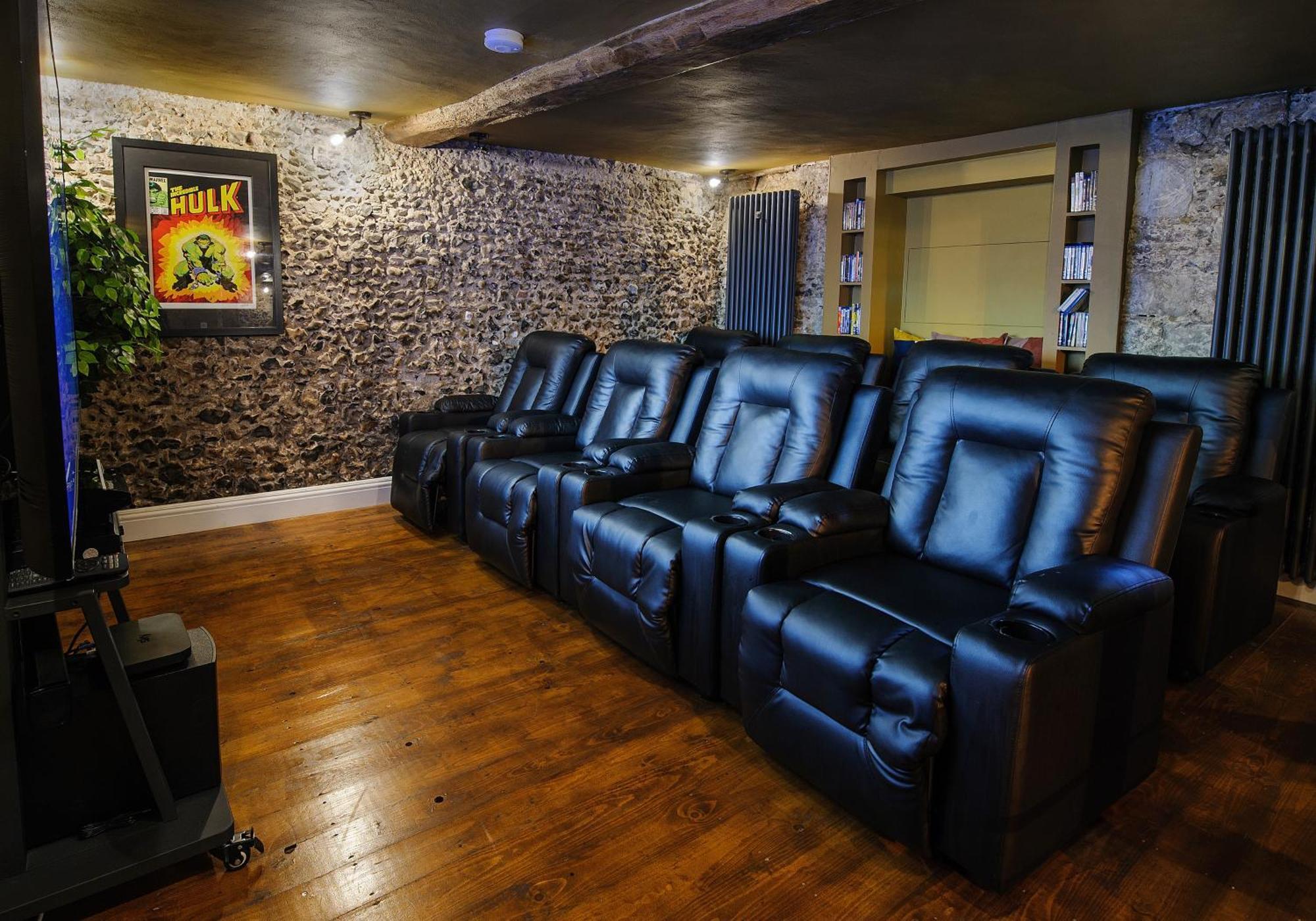 Huge Deluxe 600 Year Old Essex Manor, Hot Tub, Cinema Room, Sky Tv Saffron Walden Exteriér fotografie